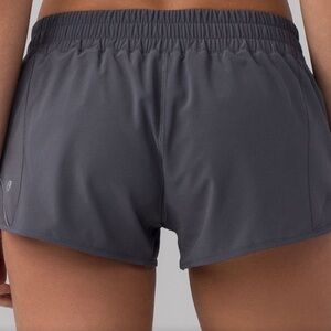 Lulu Lemon Grat Hotty Hot Low-Rise Lined Short